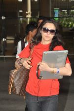 Preity Zinta snapped at the airport as she returns from IPL Match in Mumbai on 29th April 2014